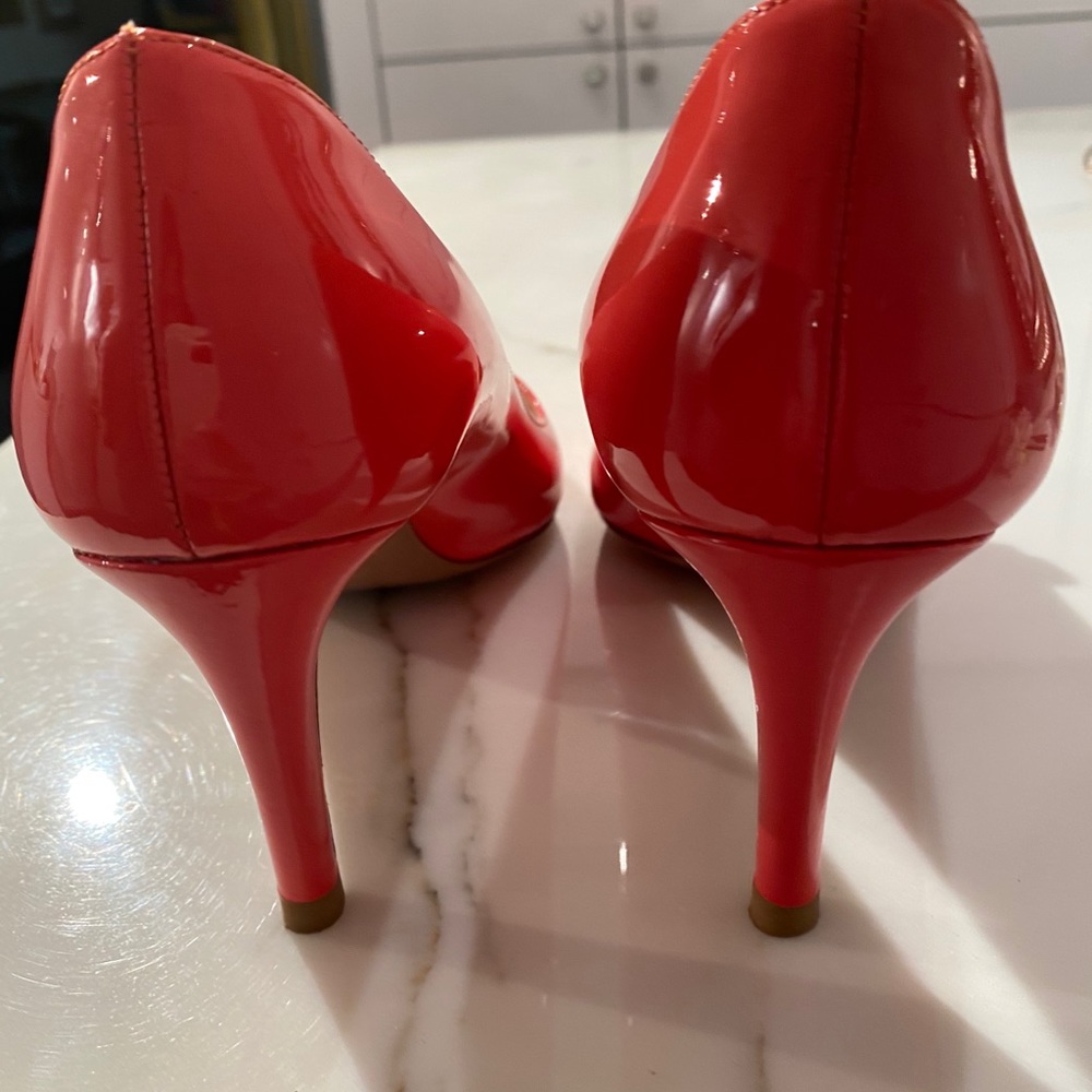 PRADA SHOES - Picture 9 of 16